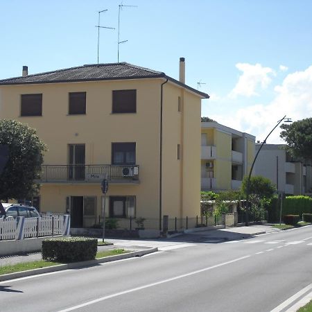 Casa Armanda Appartement Bibione Buitenkant foto
